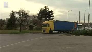  Големи опашки от ТИР-ове на Дунав мост от румънска страна 