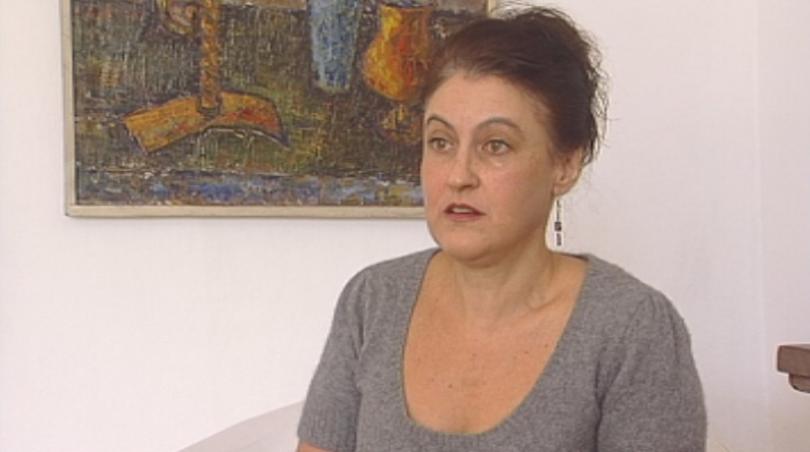 Подписка срещу насилието в Каталуния инициира българката професор Албена Азманова