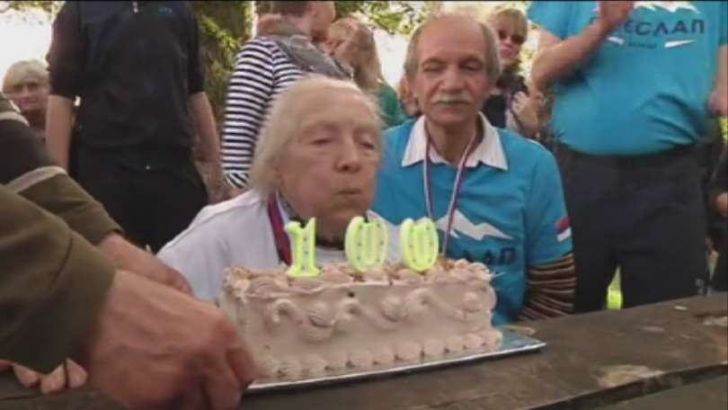 Баба Елена е от Ниш Тя е бивша учителка и