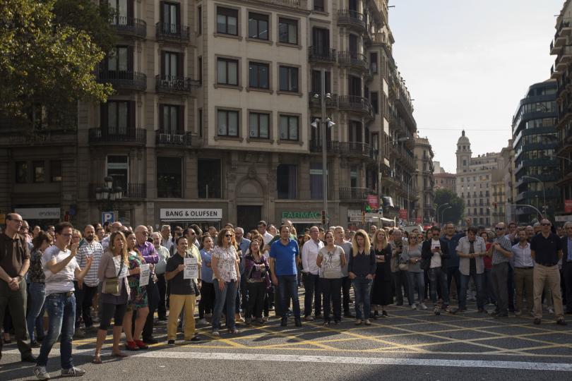 В Барселона продължават протестите срещу задържането на двама от лидерите