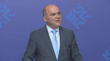  Бисер Петков е подготвен да продължи разговора с протестиращите против промените в ТЕЛК 