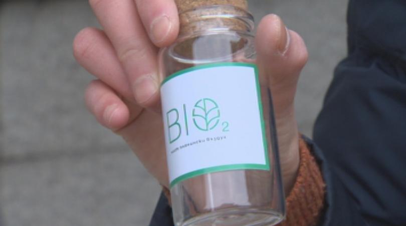 Двайсет и едно бурканчета за всеки министър с планински въздух