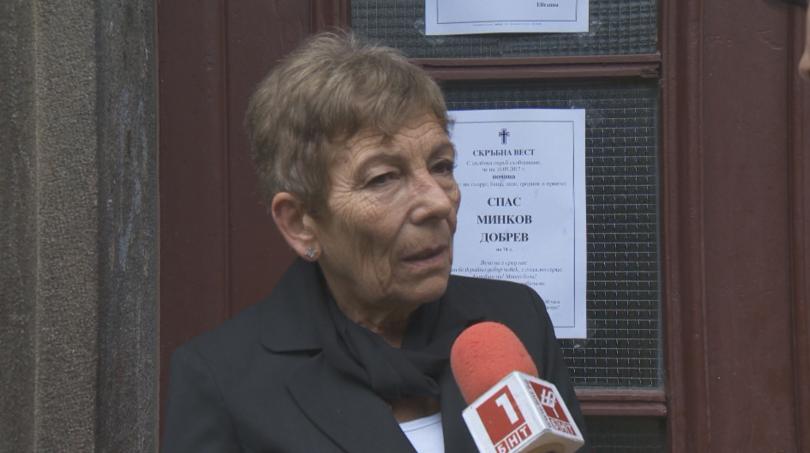 Евелина Добрева чието писмо до здравния министър трогна хиляди се