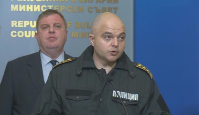 Петима души са задържани при спецакция в Димитровград От рано