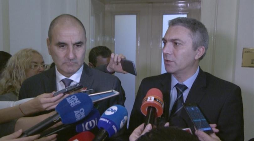 След среща председателите на двете парламентарни групи Цветан Цветанов и