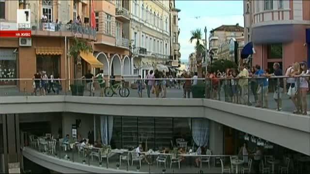 Пловдив е домакин на 23 ият международен куклен фестивал Двама са