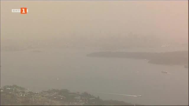 Огромна пясъчна буря се изви над голяма част от Западна