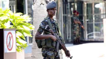  87 бомбени детонатора са открити на автогара в Коломбо, Шри Ланка 