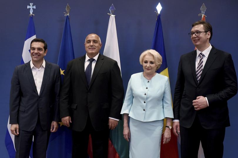  От ляво на дясно: Алексис Ципрас, министър-председател на Гърция, Бойко Борисов, министър-председател на България, Виорика Дънчила, министър-председател на Румъния, Александър Вучич, президент на Сърбия 