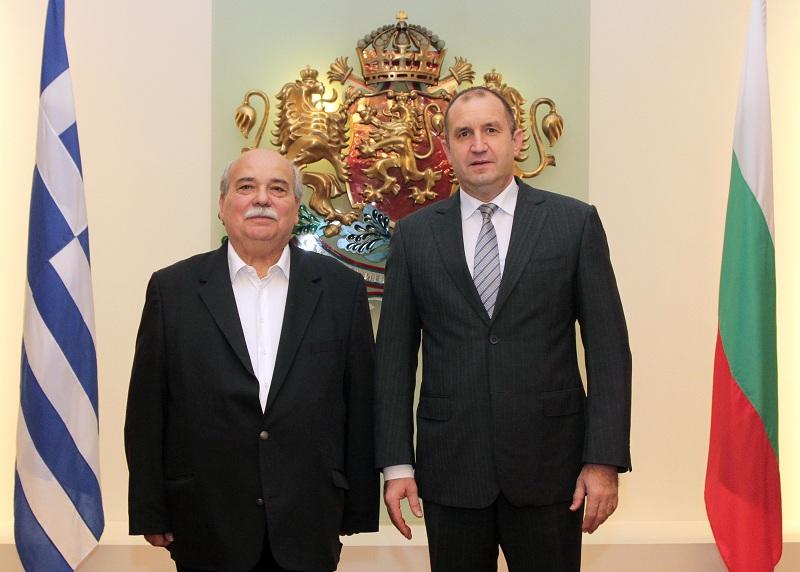  Николаос Вуцис, ръководител на гръцкия парламент, и Румен Радев, президент на Р България 