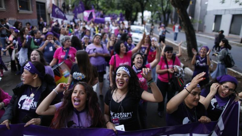 В Истанбул независимо от забраната за провеждане на протест над