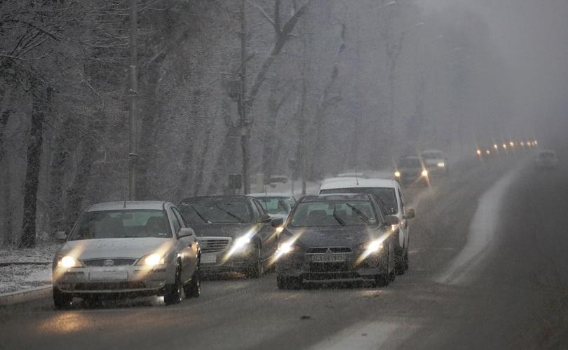 Токов удар остави голяма част от София без градски транспорт