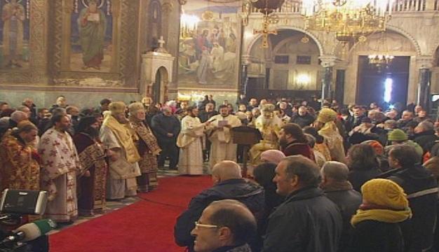 Патриарх Неофит отслужи литургия за благоденствие на 2015 г. (ОБНОВЕНА)