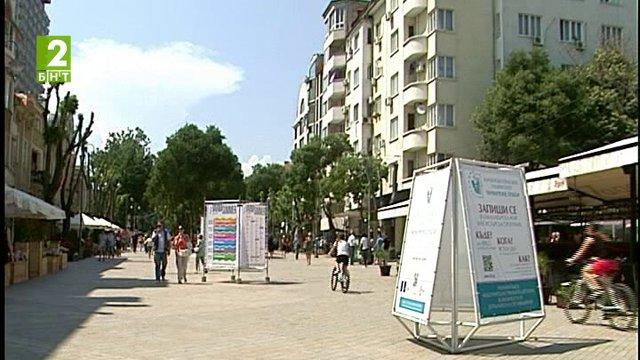 Разчистват рекламите във Варна