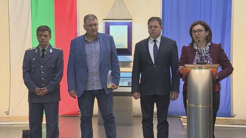 Вътрешният министър: Призоваваме към спокойствие!