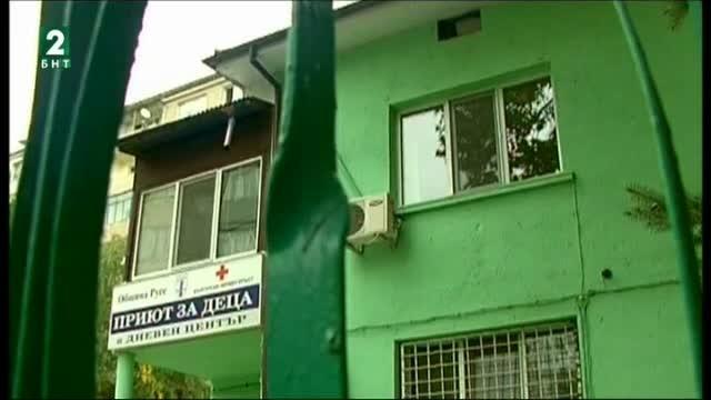 Червеният кръст настоява за регламент за временно настаняване на деца мигранти