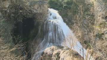 Хотнишкият водопад