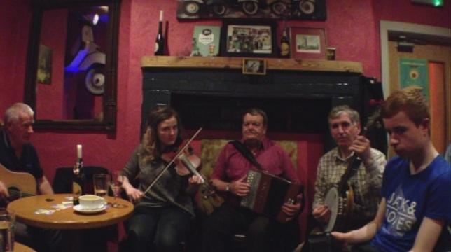 Ирландски кръчми в стил рецесион