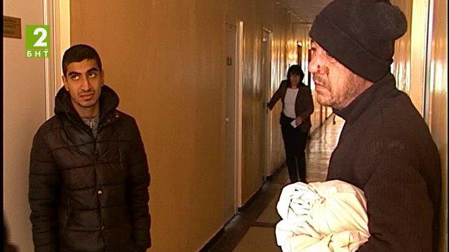 Нови матраци в общинския приют във Варна