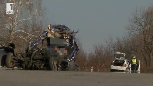 Трима загинаха в катастрофа на пътя Пазарджик - Пловдив