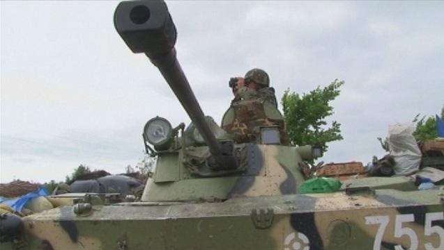 Свалиха самолет край Луганск, има 49 загинали