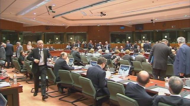 Външните министри на ЕС обмислят дали да въоръжат кюрдите в Ирак