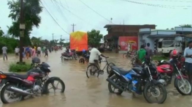 Опасност от холера в Непал заради мусоните