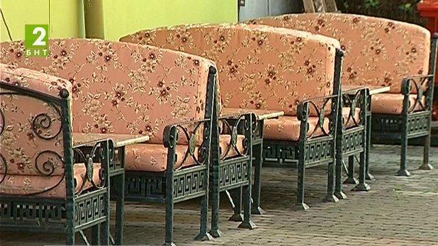 В Асеновград оспорват такса „тротоарно право“