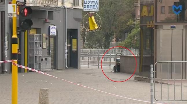 Два сигнала за съмнителни пакети в столицата