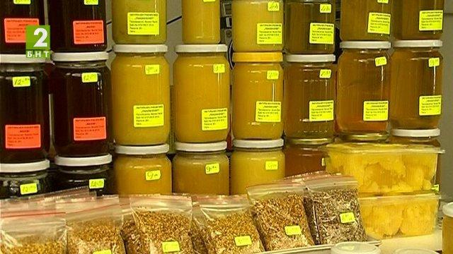 Фестивал на меда събира пчелари в Добрич