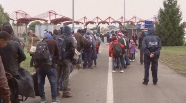 Унгария затваря границата с Хърватия от полунощ