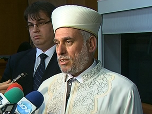 Разпитаха главния мюфтия по делото за имамите