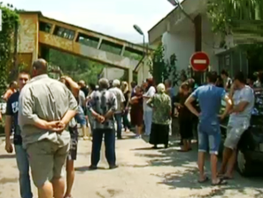 Спасителната акция в мина Ораново продължава