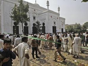 Жертви на земетресението в Пакистан