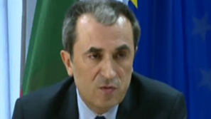 Ще преразгледаме мораториума за земята, увери Орешарски председателя на ЕК