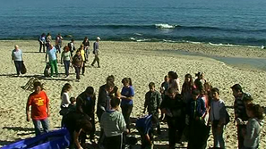 Ученици почистиха плаж край Варна за Деня на Черно море