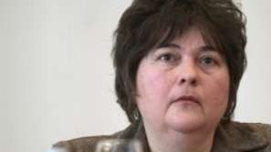 Ралица Негенцова: Разпространението на измамни листовки е некоректна предизборна кампания