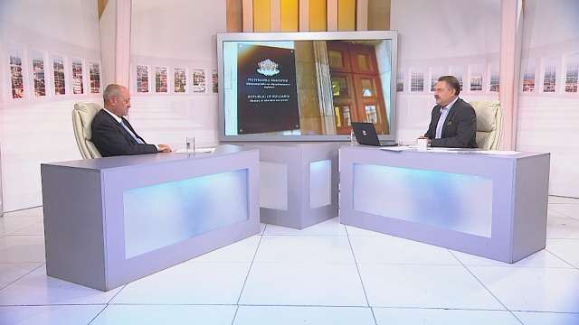 снимка 1 Министърът на образованието: Правя всичко възможно да имаме съгласие