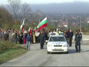 телиш отново протестират