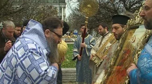 снимка 1 Шествие за Въведение Богородично
