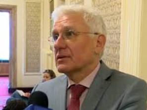 герб иска анкетна комисия бисеров