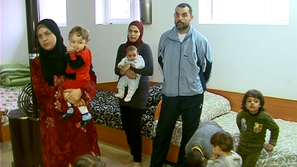 Помощ за бежанците в Съединение