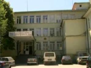 държавата дава 700 хиляди лева болницата девин