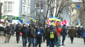 Дипломация и протести в Украйна