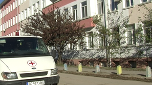 Болница остана без охрана