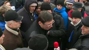 Протестите в Киев не стихват
