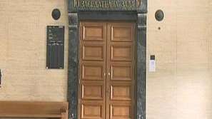 СГС заседава за екстрадиция на Брендо