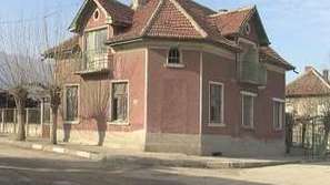Коледен подарък за цяло село