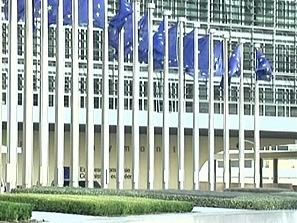 публикува доклада юли