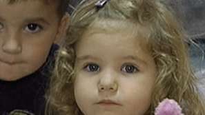 Благотворителна акция „Облечи дете пред Народния театър „Иван Вазов